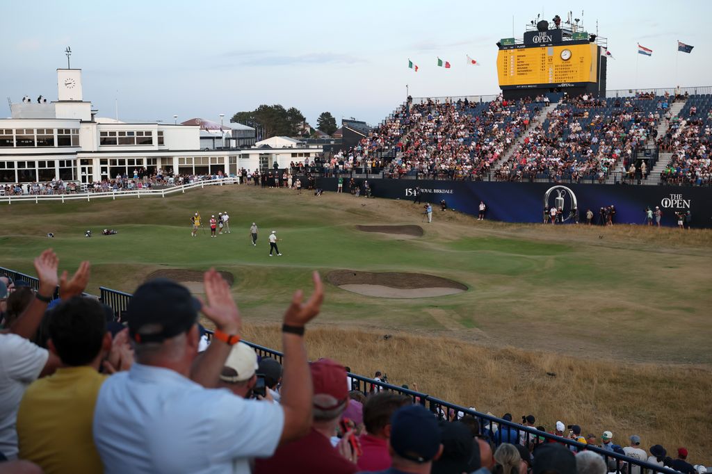The Open Day One: Rory McIlroy seven shots off first round lead after struggling on Royal Birkdale greens
